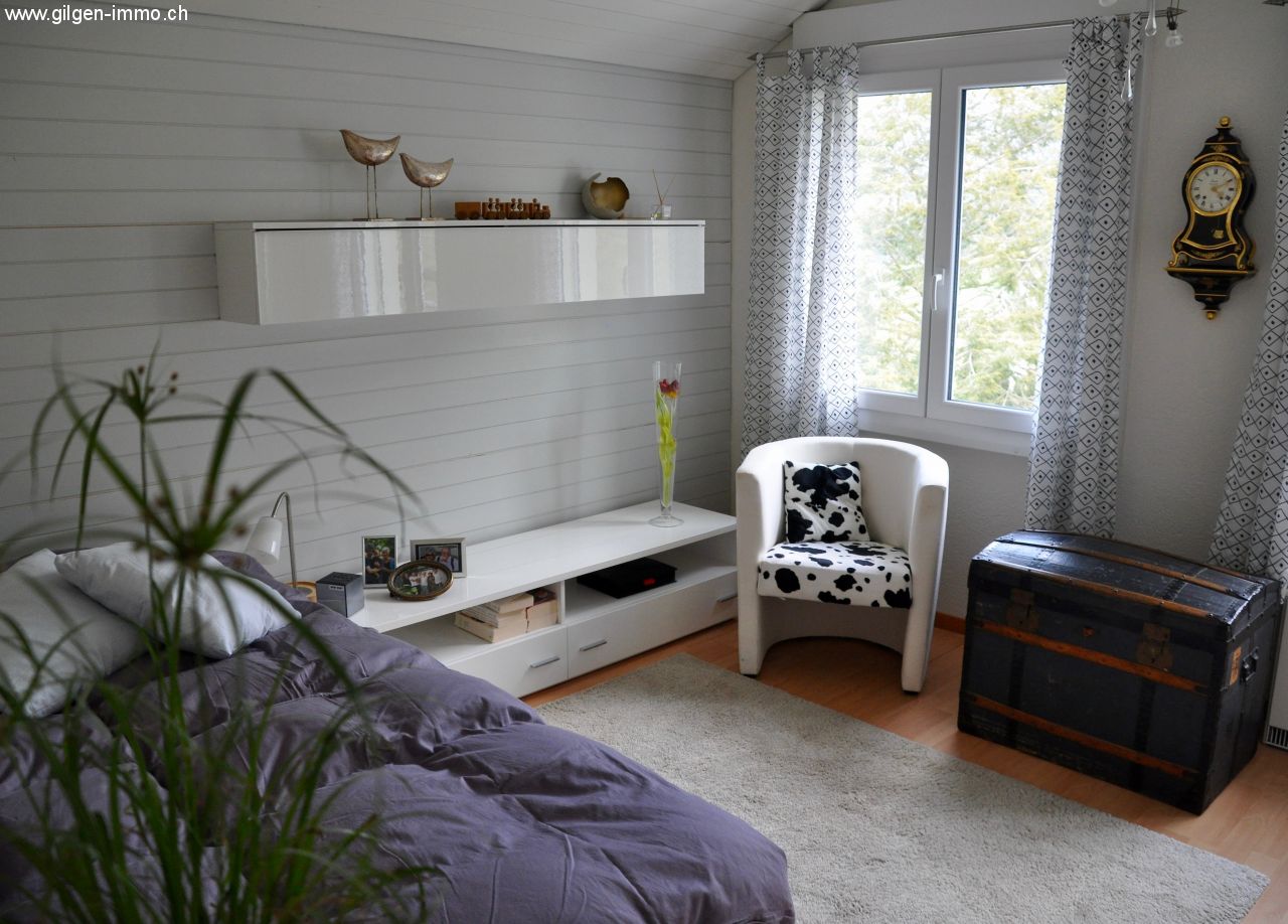 Charmantes 4.5 Zimmer Reiheneckhaus mit Garage