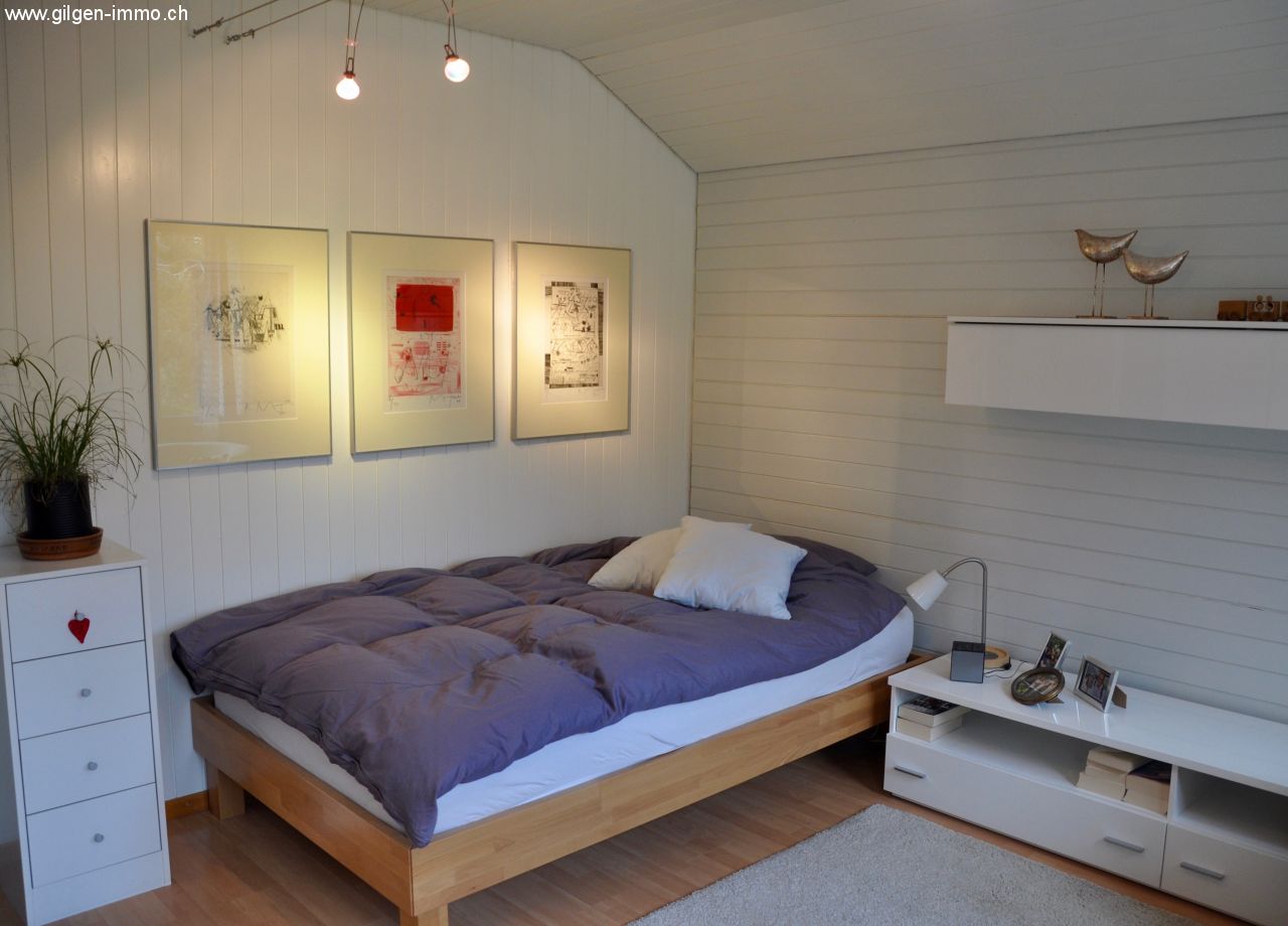 Charmantes 4.5 Zimmer Reiheneckhaus mit Garage